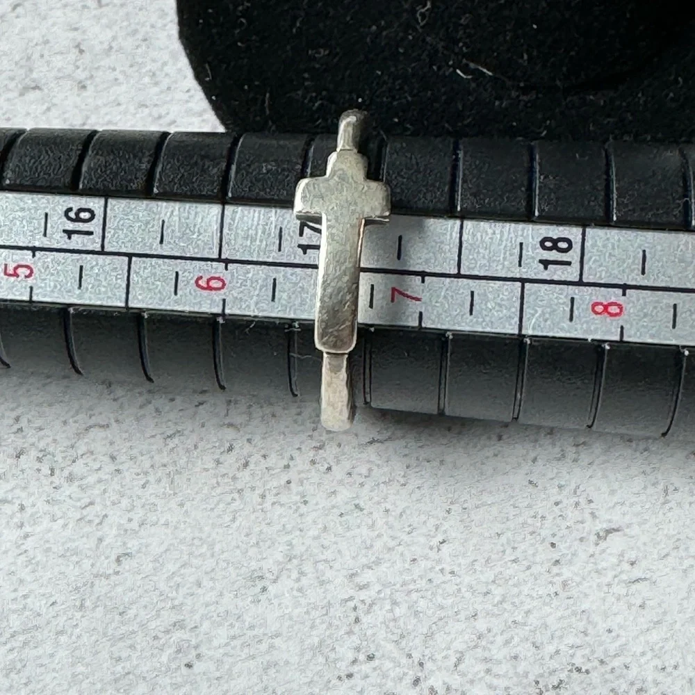 Silpada Simple Cross Ring In Pouch With Box - Picture 4 of 11